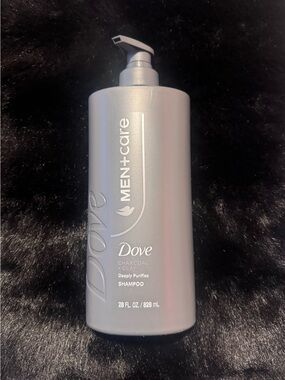 Dove Men+Care Charcoal + Clay Deeply Purifies Shampoo — Gray